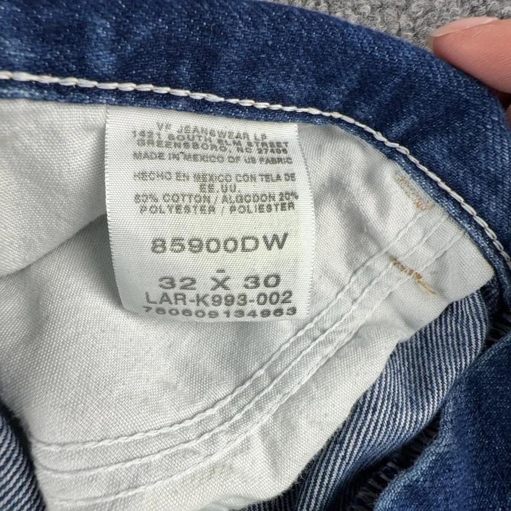 Wrangler Jeans Mens 32x30 Blue‎ Medium Wash Regular Fit Straight Denim 85900DW